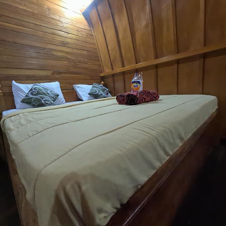 Banana Leaf Bungalow Gili Trawangan Esterno foto