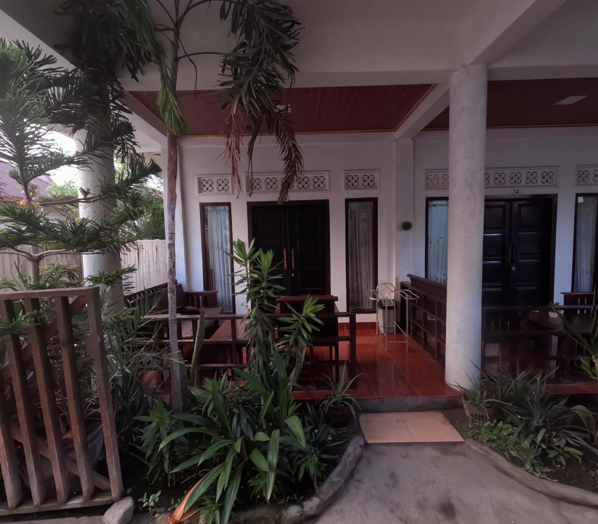 Banana Leaf Bungalow Gili Trawangan Esterno foto