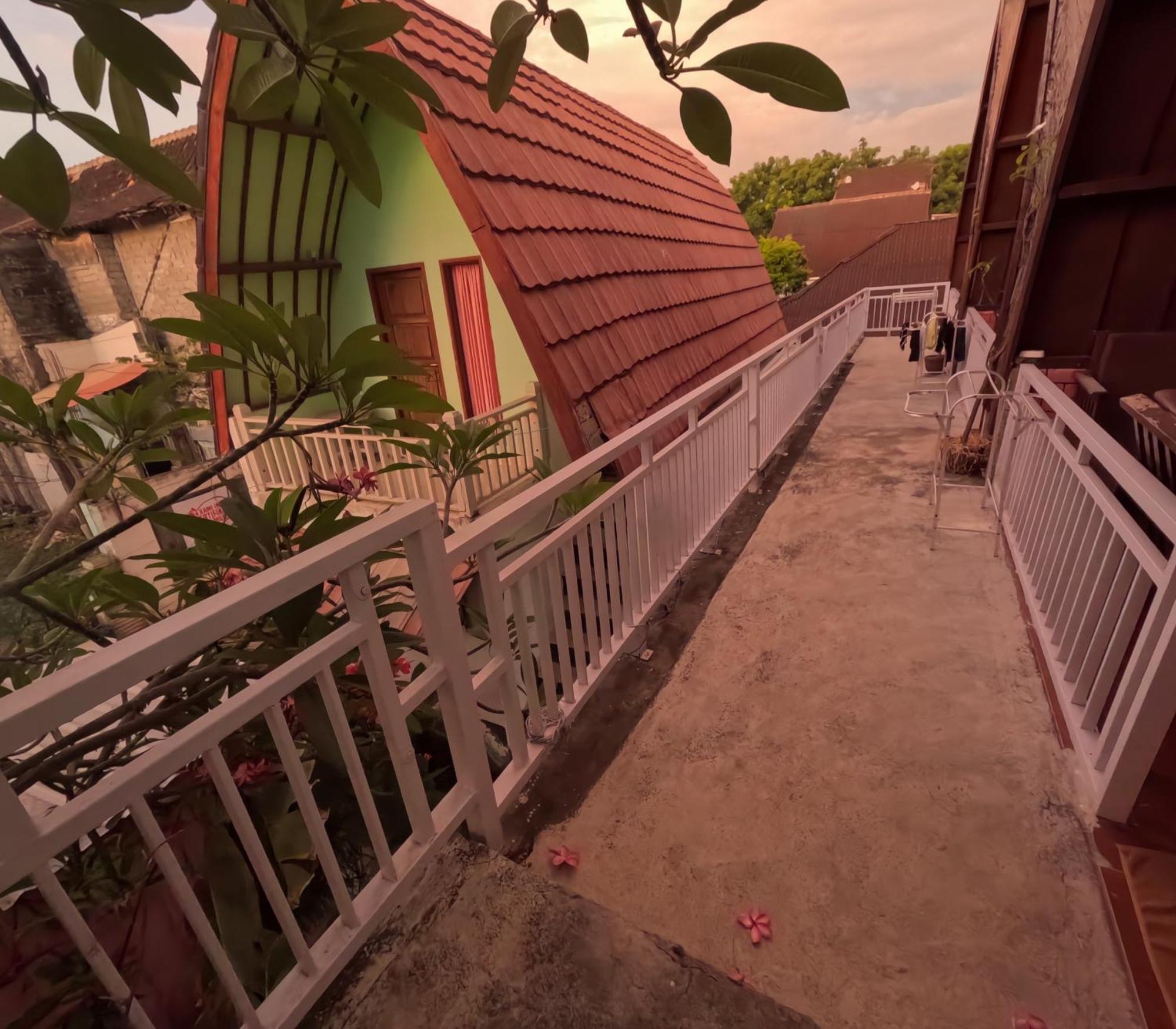 Banana Leaf Bungalow Gili Trawangan Esterno foto